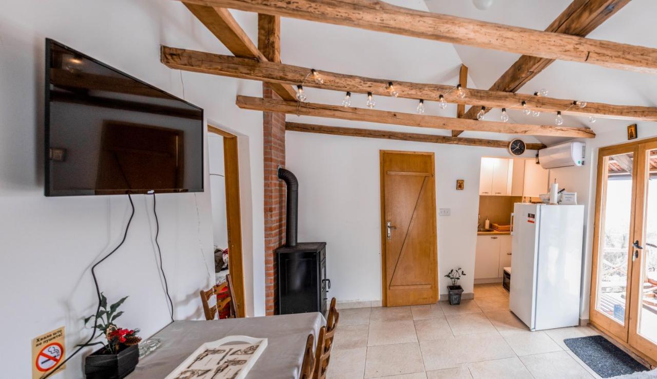Apartmani Lunija Gornji Milanovac Esterno foto
